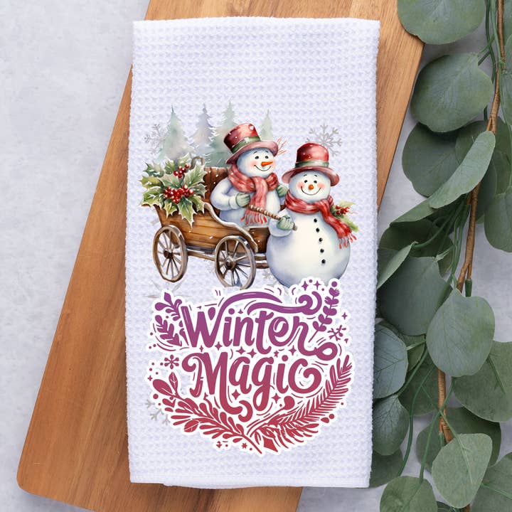 Magia Invernale - Vacanza del Pupazzo di Neve - Asciugamano da Cucina / Mani per la vendita all'ingrosso da parte di Dark Horse Dream Designs LLC
