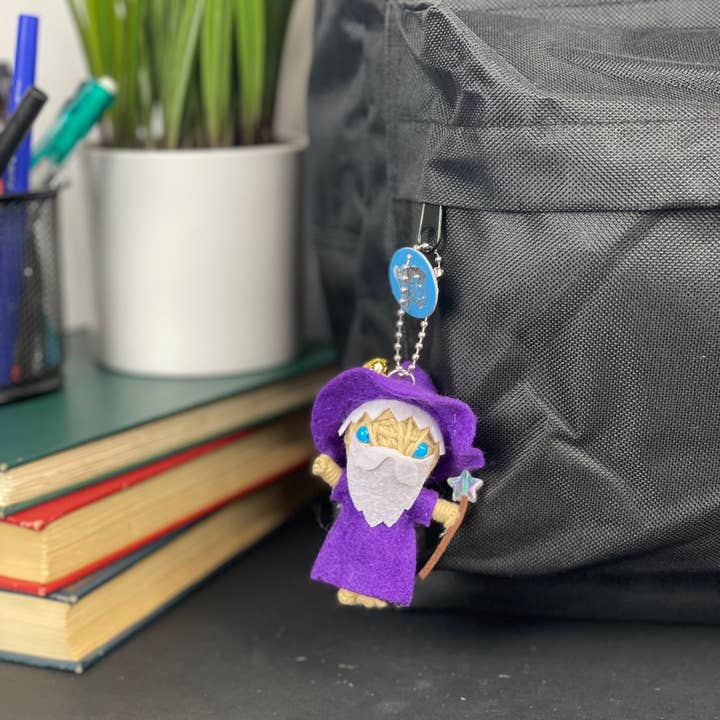 The H&H Group - Wholesale Decorative Figurine - The Wiz - Watchover Voodoo Dolls - Keychain