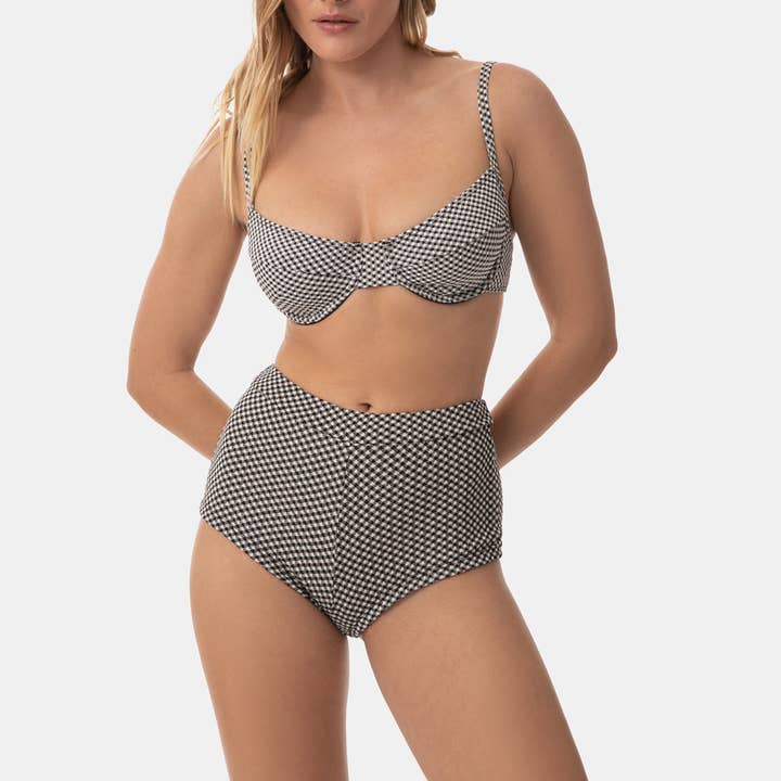 Pop Up de Shorts de Tiro Alto y Corte Descarado para venta al por mayor de Rock Club