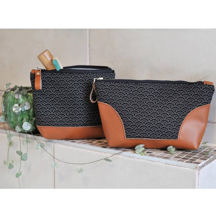 Toiletry Bag - Black Japanese Wave for wholesale by Lauren Holloway