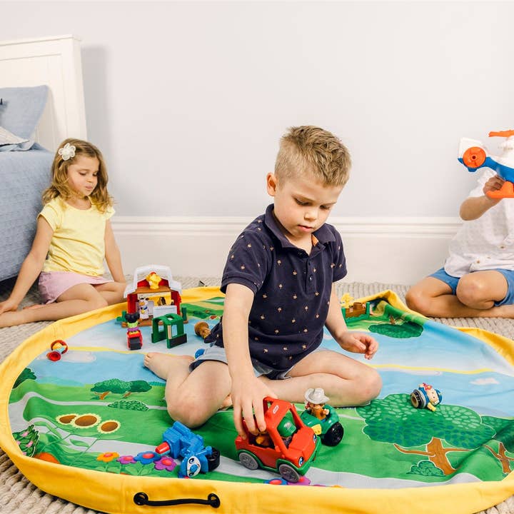 Play Pouch Australia - Wholesale Toy set ā Kids - Fisher PriceĀ® Little People Play Pouch8