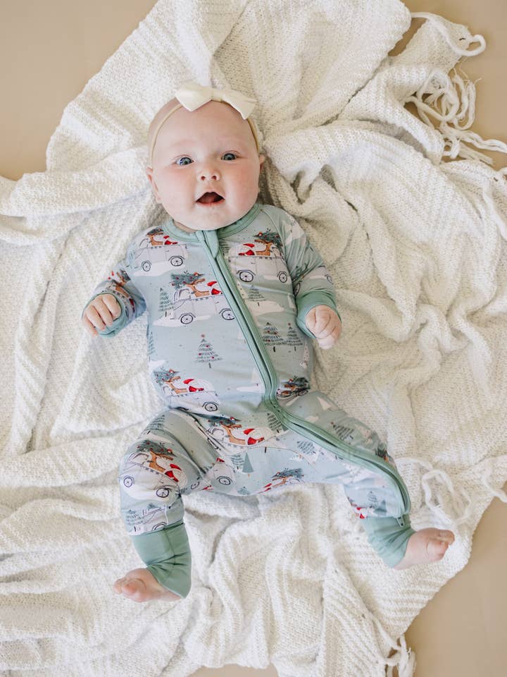 Little Joy Co. - Wholesale Slaappak - Baby - Santa Van Christmas Bamboo Zippy Romper Babypyjama Kleding2