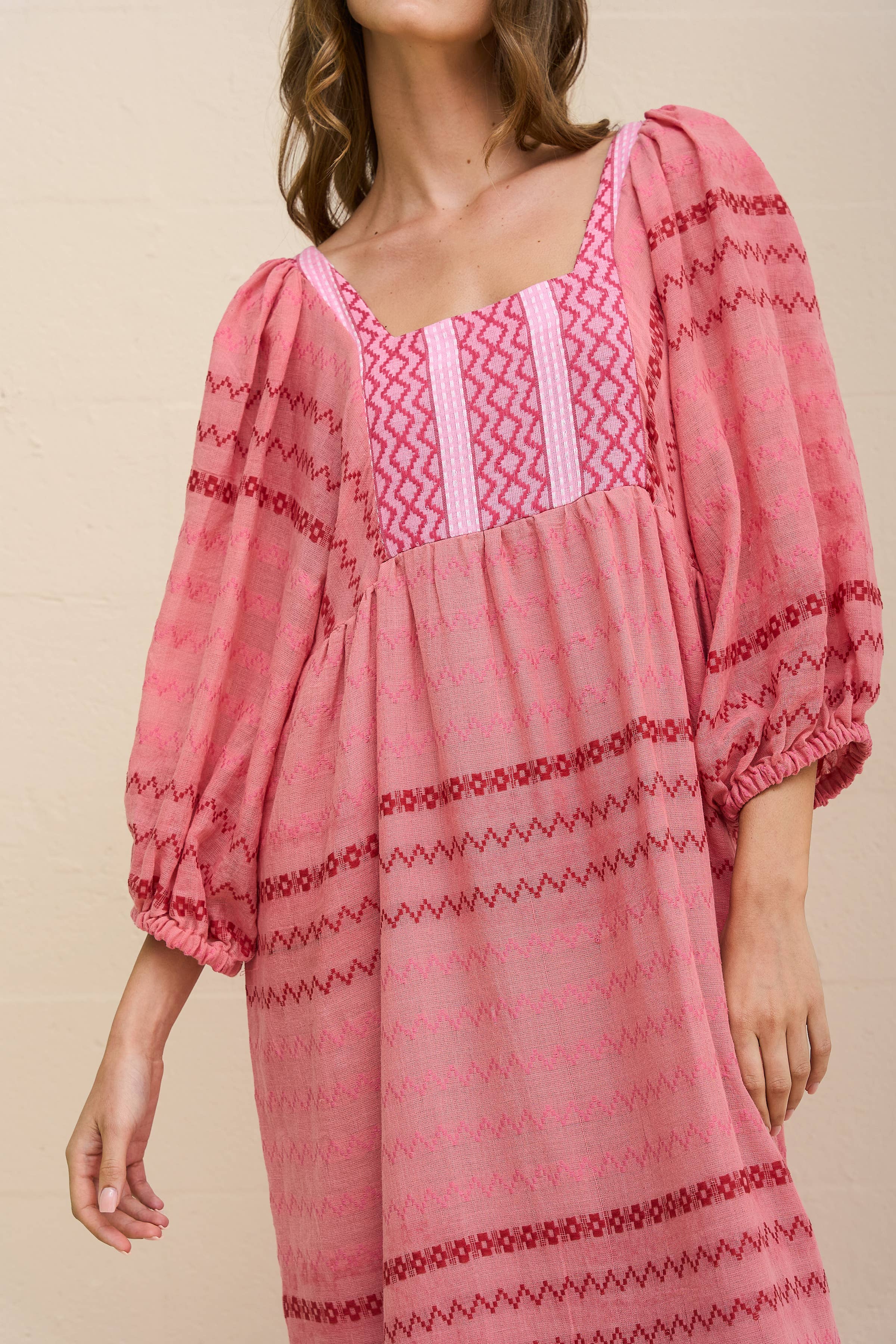 pītusa – wholesale Klänning - Dam – Patchwork Prairie Klänning
7