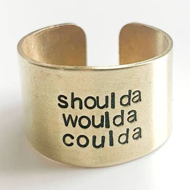 bague en laiton estampée à la main pour la vente par Grey Theory Mill