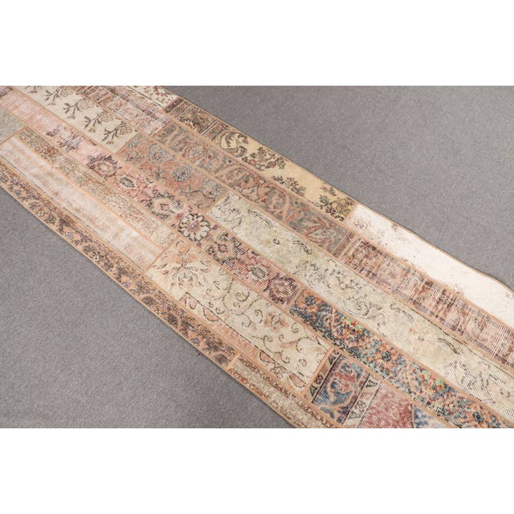 The Loom Wholesale - Wholesale Rug Pad - Turkish Vintage Rug, Small 2.8x8.9 ft (84x272 cm) Rug, Brown Floral Rug1