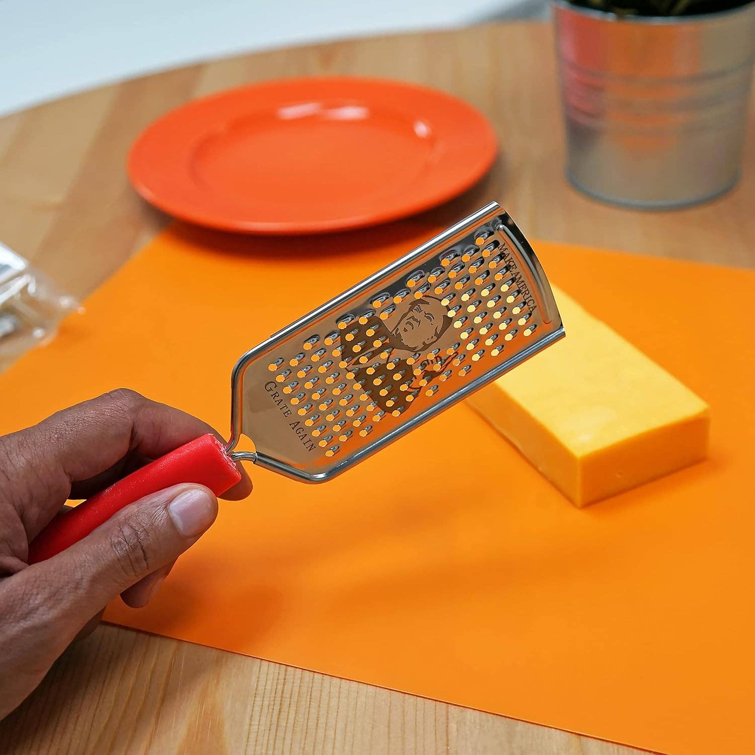 Fairly Odd Brands – Engroshandel Rivejern – Donald Trump Ostrivejern2