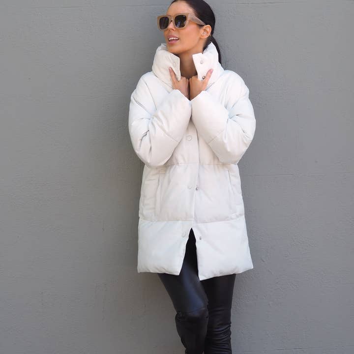 Aspen Longline Puffer and other Purchase Wholesale aspen shavings. Free Returns & Net 60 Terms on Faire trending on Faire.