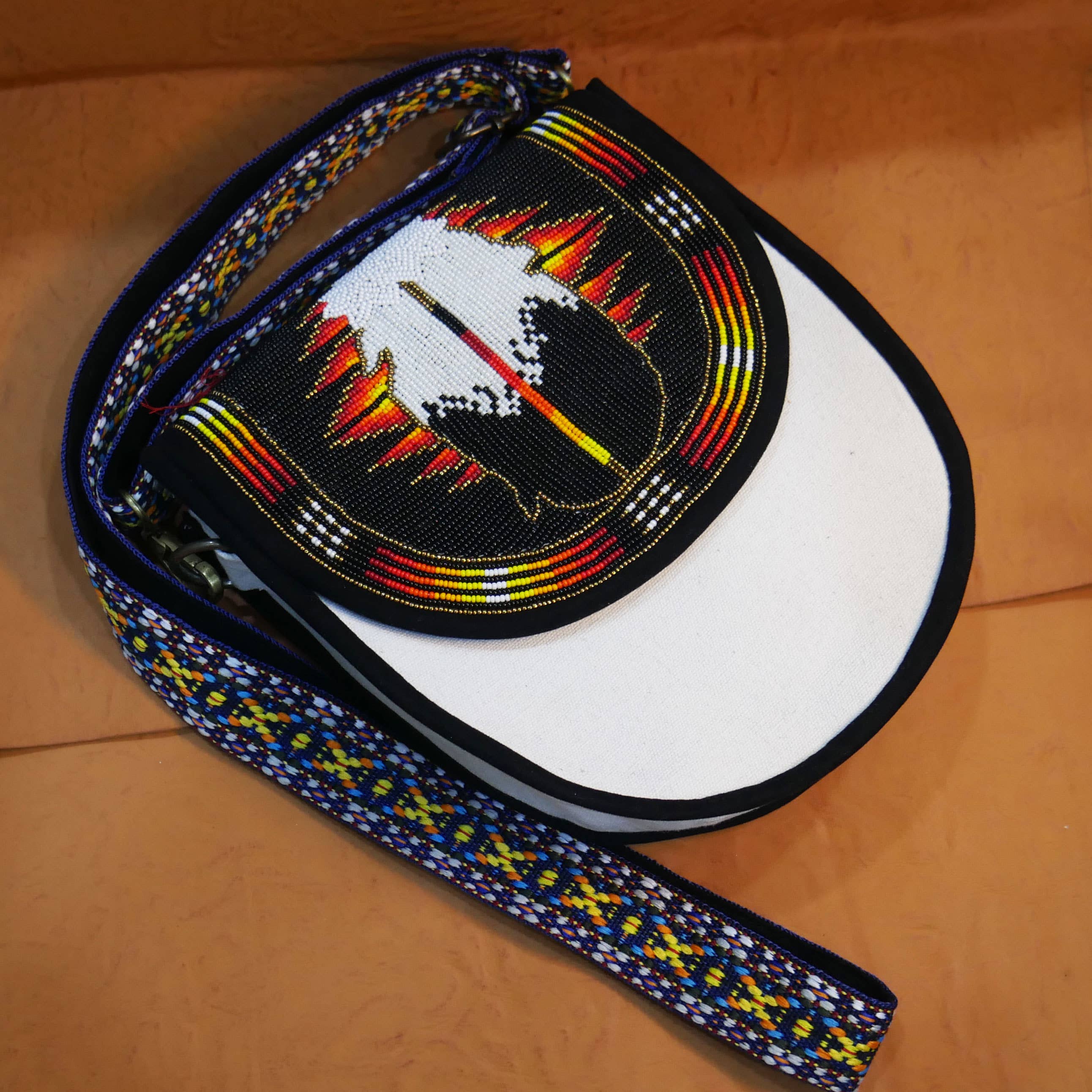 KANGURAH - Wholesale Crossbody Bag - Unisex - Black Bear-paw Native American Beaded Canvas Crossbody Bag9