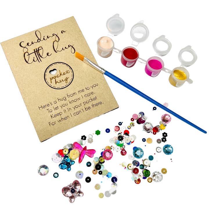 Cartolina di San Valentino Kit fai da te Pocket Hug Token per la vendita all'ingrosso da parte di Sadie’s Moon