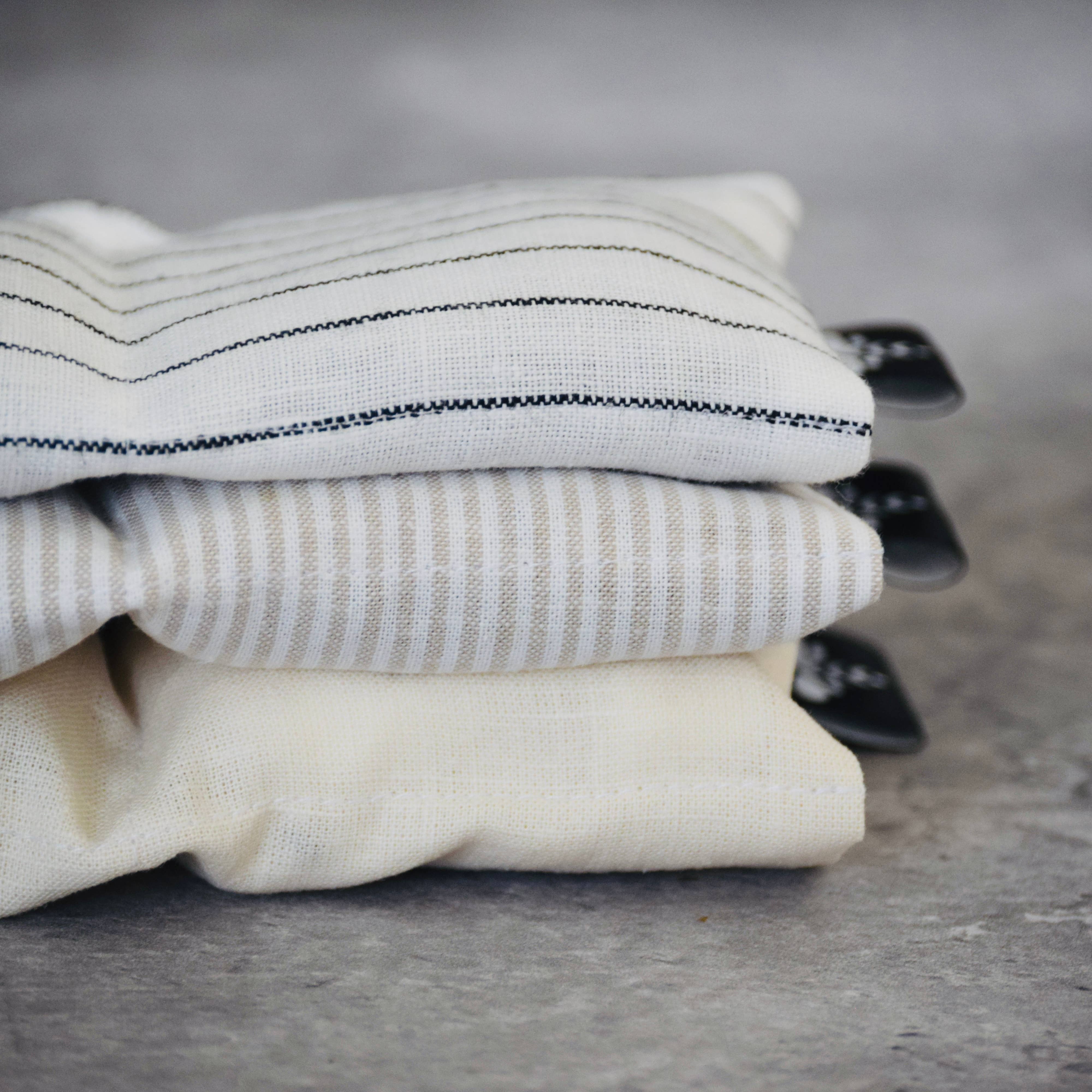 Lou Bees - Wholesale Heating Pad - Pure Linen Heat Pad. Pain Reducing, Essential Oils10