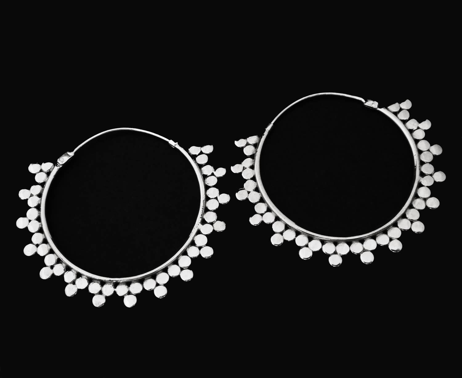 Tika – wholesale Hoop earrings – "Athena" Brass Earrings0