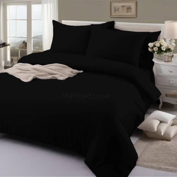 The Fitted Sheets – wholesale Bedding set – Black Mfiber Plain Duvet Cover Set with Matching Pillowcase3