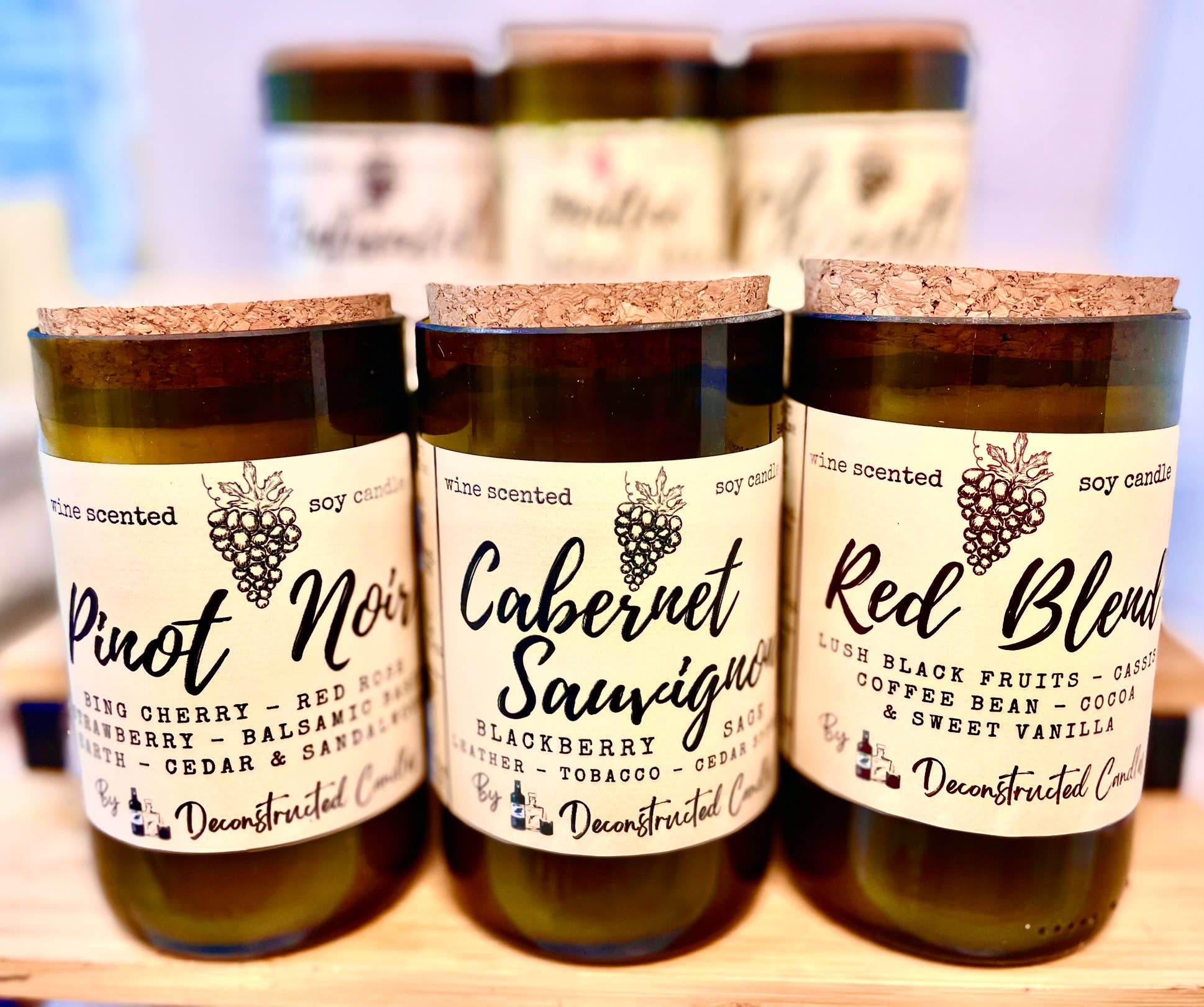 deconstructed candles – Engroshandel Glaslys – Vinflaskelys Korktop duftende af Wine Expert Soy Wax1