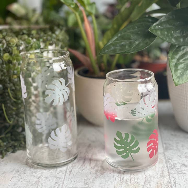 The Potted Oasis - Wholesale Drinking Glass/Cup - Color Changing Monstera Glass Tumbler3