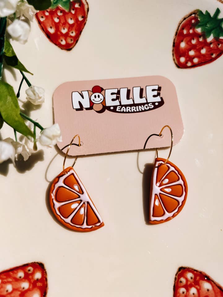 Orecchini Orange Slice | Orecchini Fruit Clay per la vendita all'ingrosso da parte di Noelle Earrings