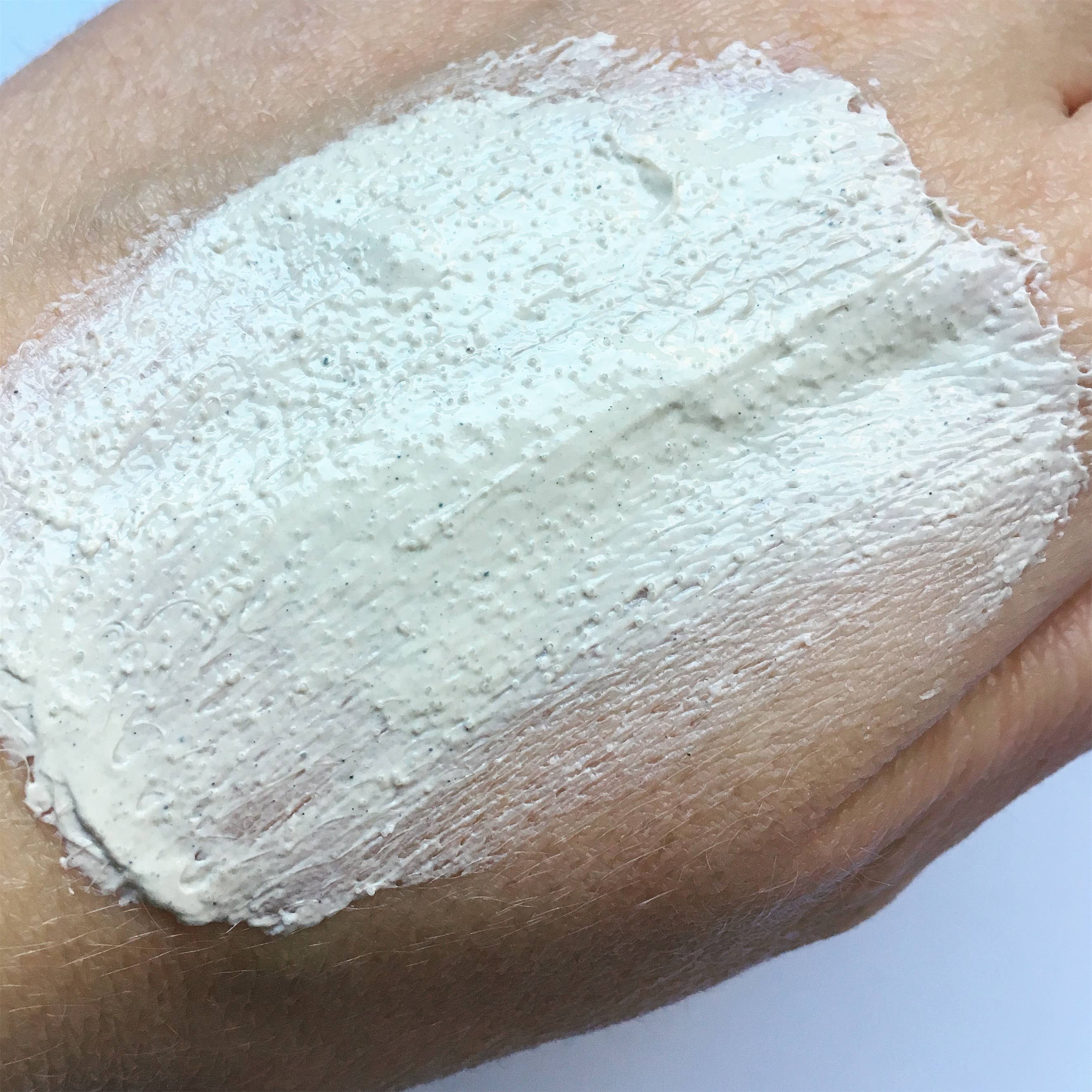 Charlotte's Lab - Wholesale Skincare face mask - Jojoba & Kaolin Resurfacing Mask2