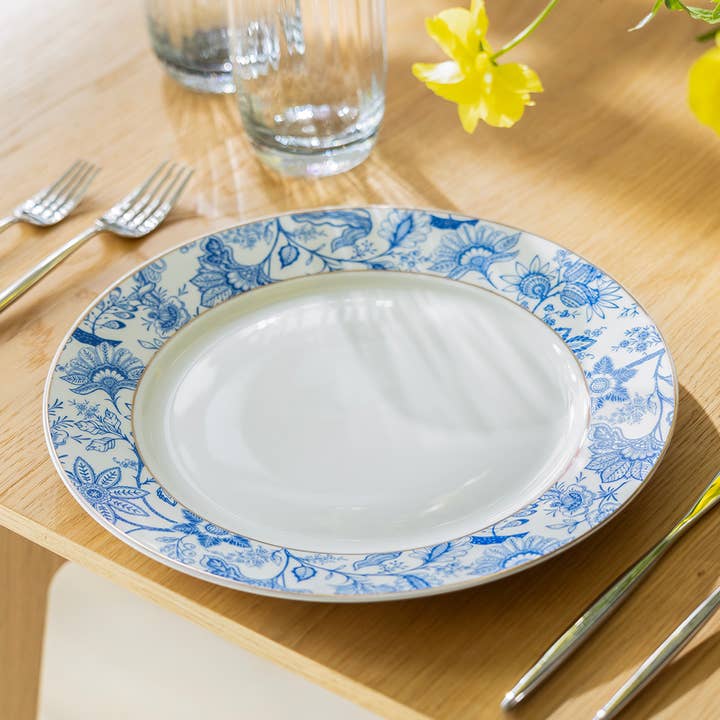 Assiette à dîner en porcelaine fine Blue Blossom 10,75" pour la vente par Grace Teaware