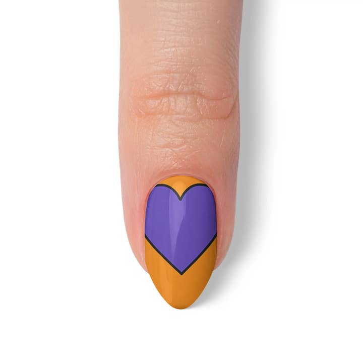 FYNE BODY - Wholesale Press-on/fake nails - Sugar Rush 90's Press-On Nails4