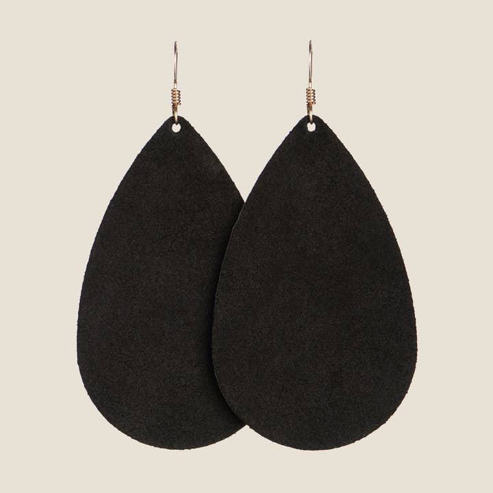 Gouttes en daim Onyx pour la vente par Nickel and Suede