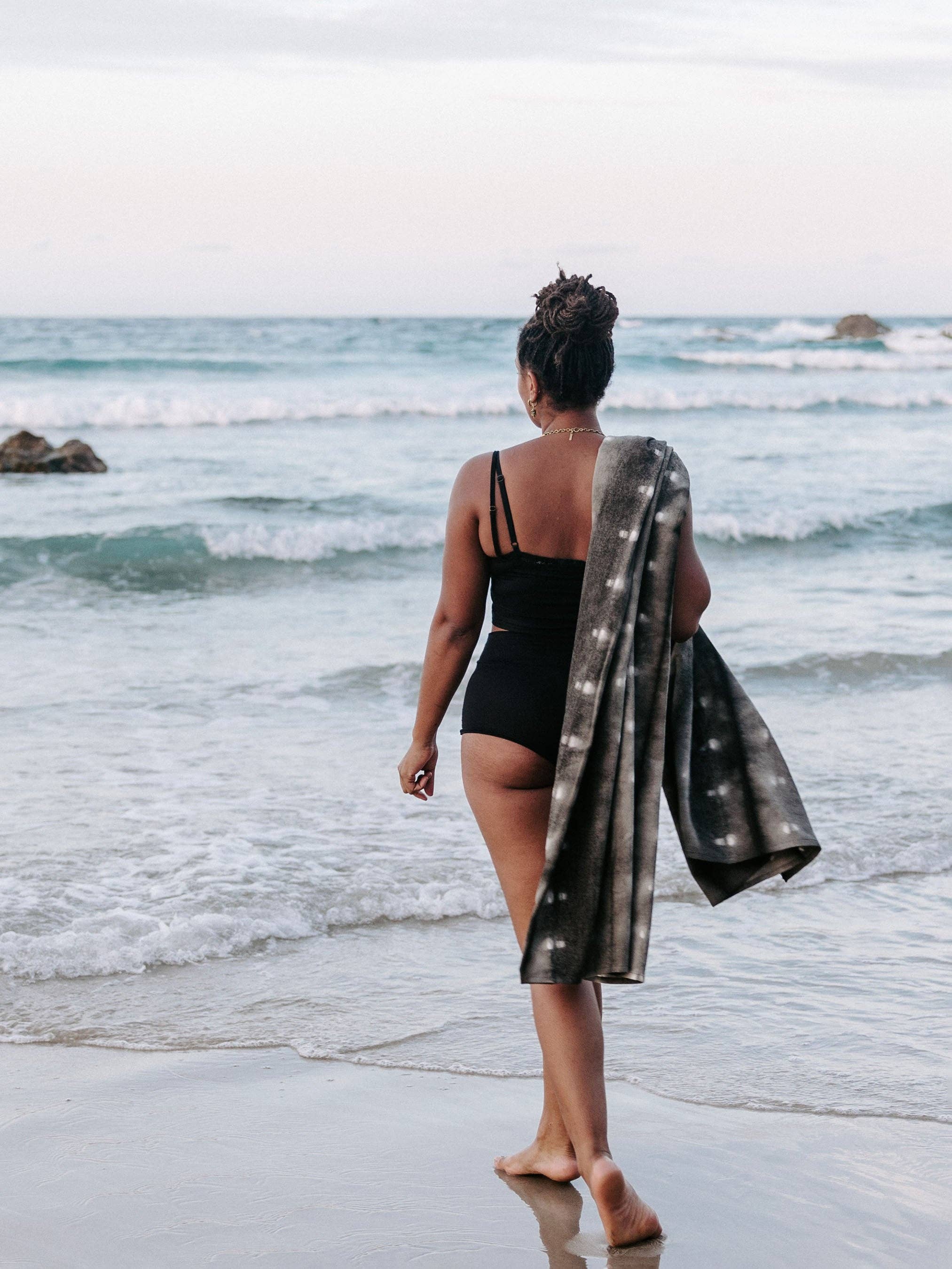 IDIS - Wholesale Throw blanket - Charcoal Plant Dye Throw5