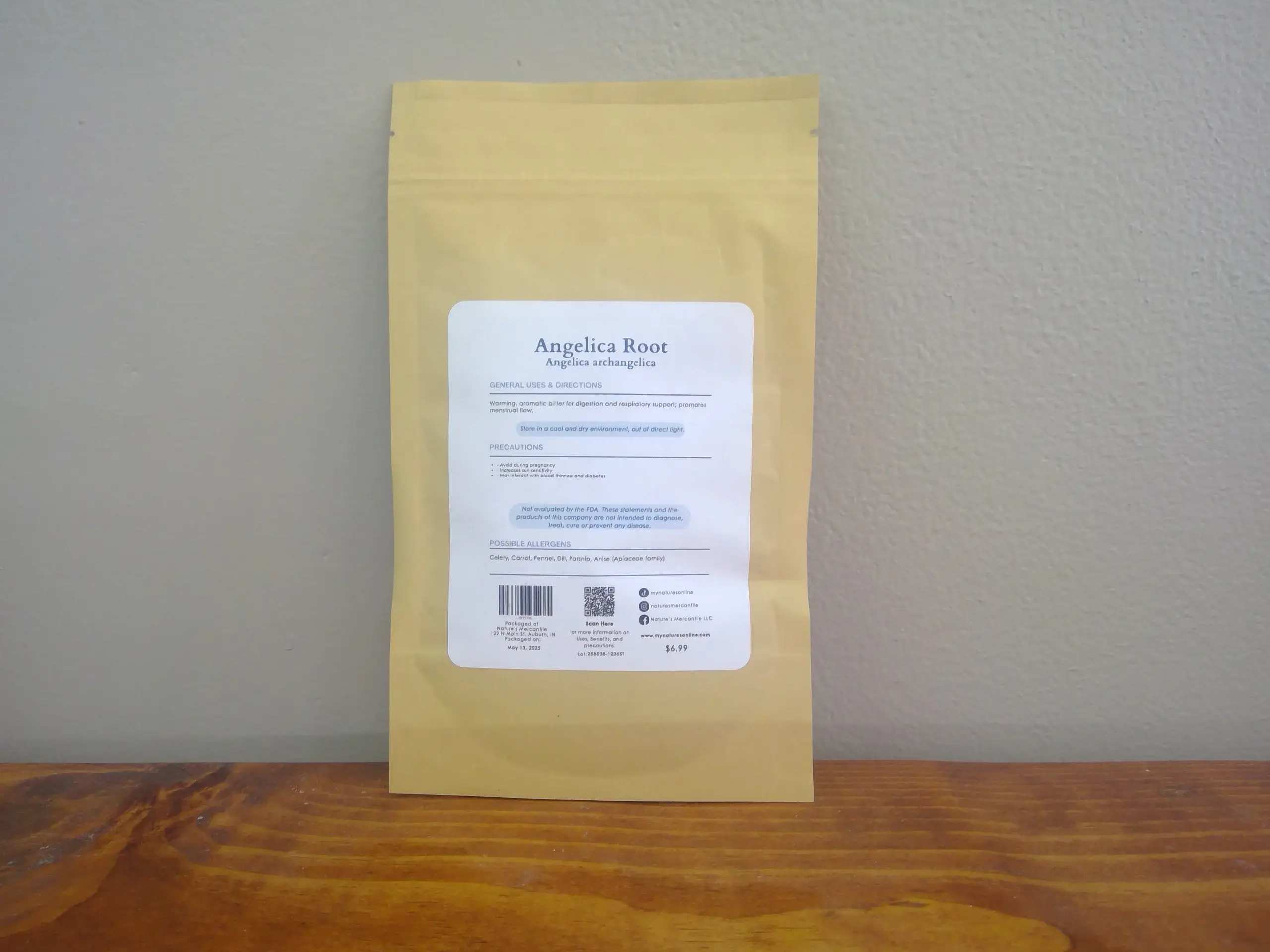 Nature's Mercantile - Vendita all'ingrosso Erbe aromatiche - Radice di Angelica2