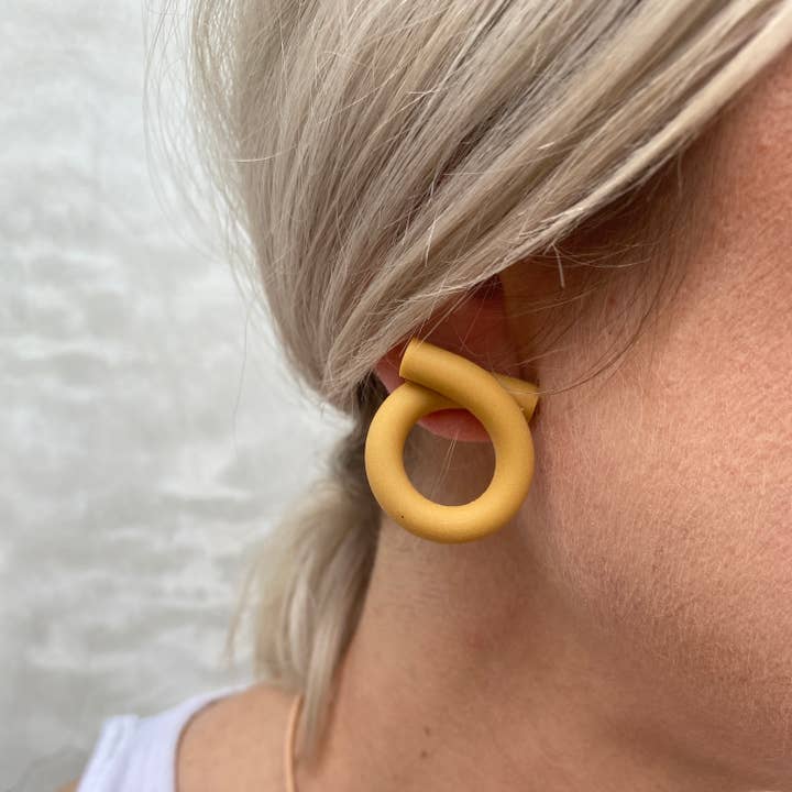 Little Pieces Jewelry - Wholesale Stud/Post Earrings - Loop earrings
