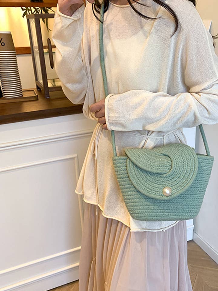 Handwoven Single-Shoulder Crossbody Beach Bag ZK3029 for wholesale by UNISHE