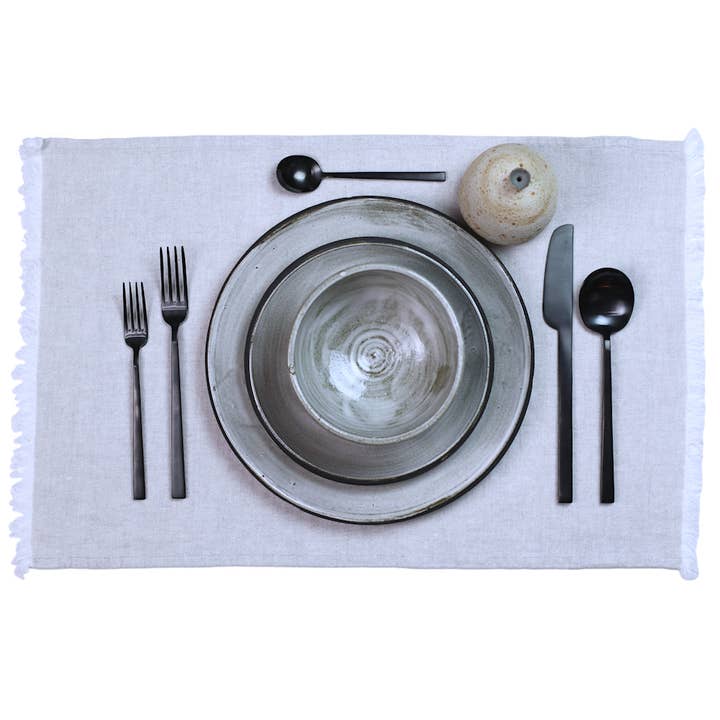LinenCasa - Wholesale Placemat - Linen Placemat - Stonewashed - Light Natural w Frayed Edges