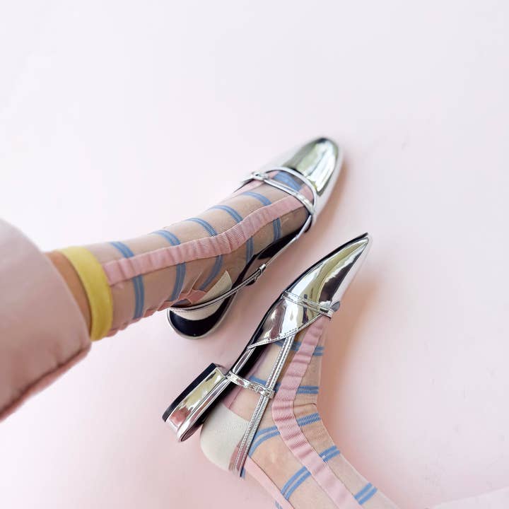 Chaussettes en verre transparent fantaisie – Chaussettes respirantes pour la vente par Leo & Lee Studio