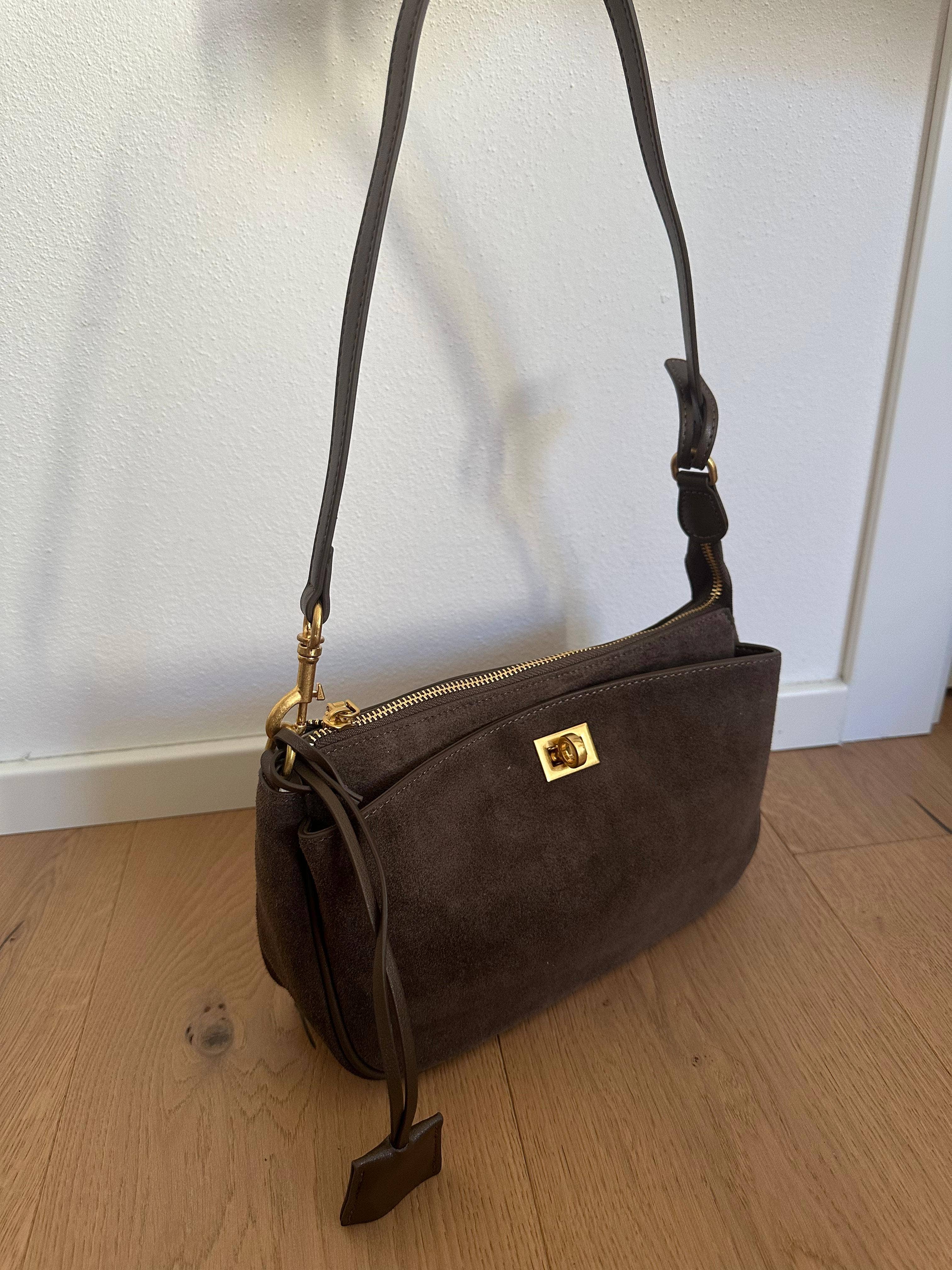 Zhade – wholesale Axelväska - Dam – TEXAS kuvertväska - LITEN mocka11