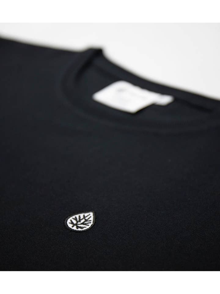 Recif. - Wholesale T-Shirt - Unisex - Recycled T-Shirt - Black