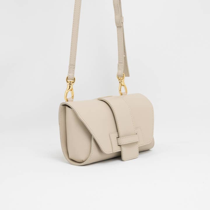 Unofuku - Wholesale Shoulder Bag - Women's - re:credo Noemi 4-Way Shoulder Bag (Beige)2