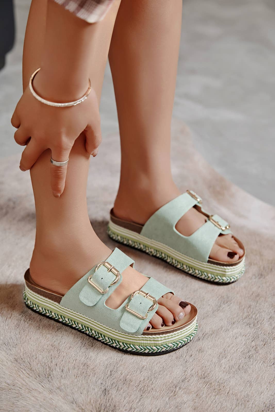 ERYNN - Wholesale Sandals - Women's - Flat sandals with buckles - CÉRINE6