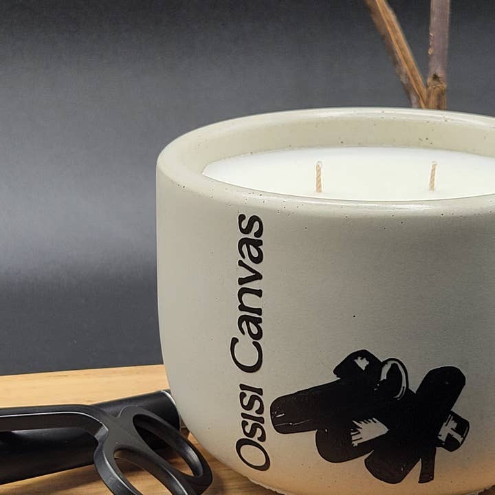 Pres masculine scented candle for wholesale by Osisi Canvas