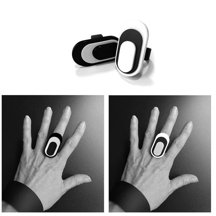 CAMILLE Bague BW sélection NOIR&BLANC pour la vente par ALEX+SVET