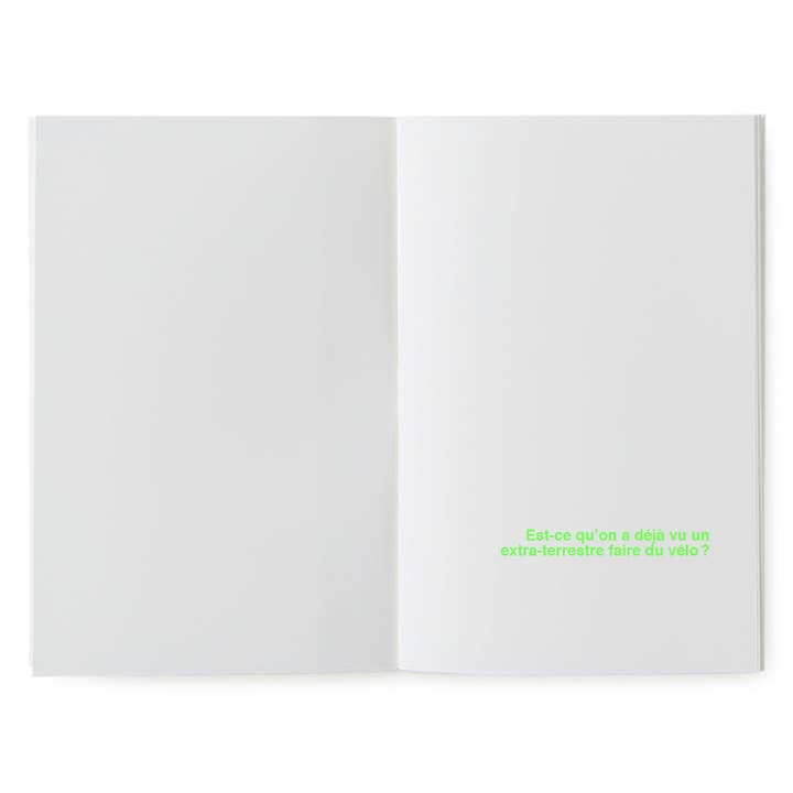 Supereditions - Wholesale Crafts, Hobbies & DIY - Illustrative book - what do aliens do...?4