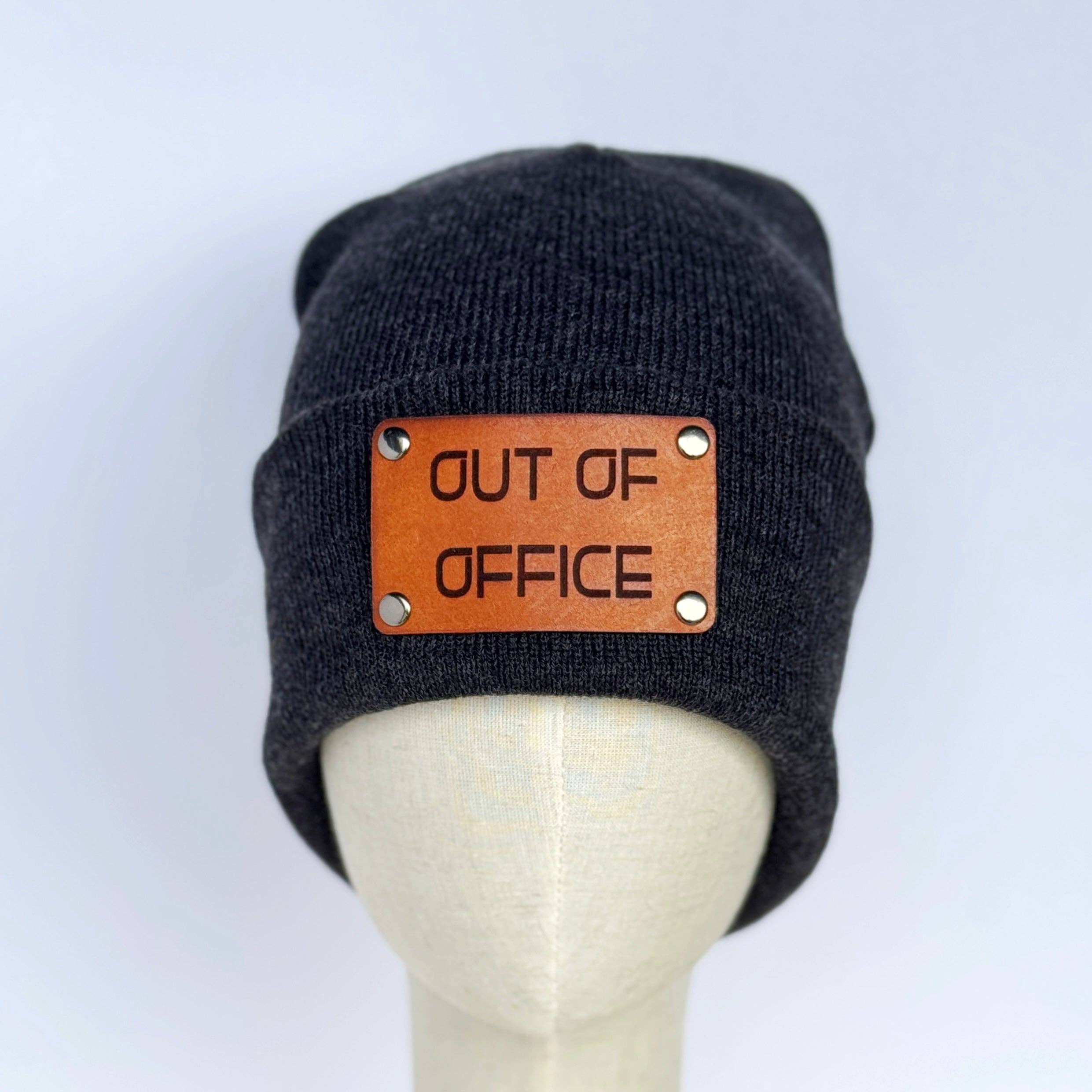 The Lonely Pine - Wholesale Beanie - Unisex - Out of Office beanie with snap on/off leather patch4