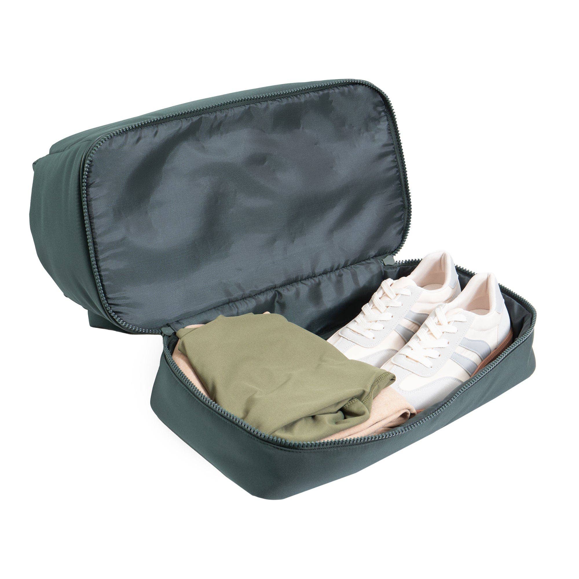 Magid - Wholesale Weekender Bag - Women's - Joan & David 18 Inch High Density Sport Nylon Drop Bottom Duffel Bag10