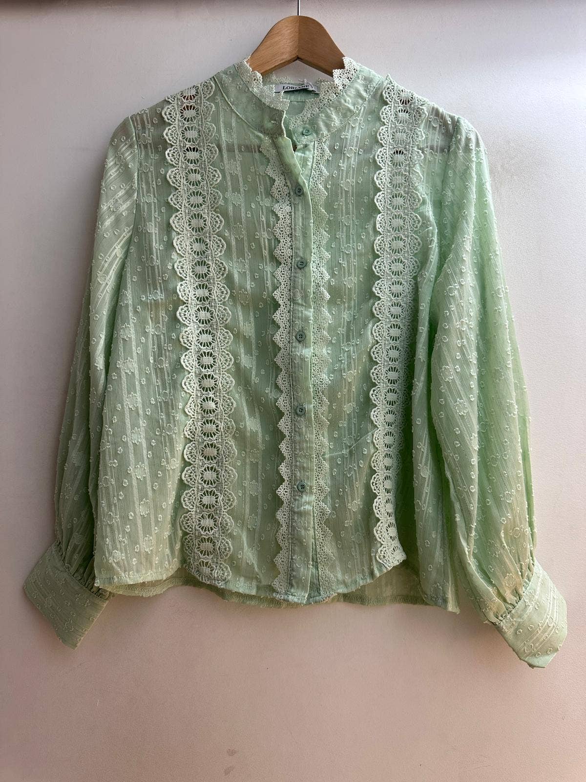 LORIANE - Wholesale Buttoned-down shirt – Women's - 16308 Plain shirt, bohemian, with shimmering threads4