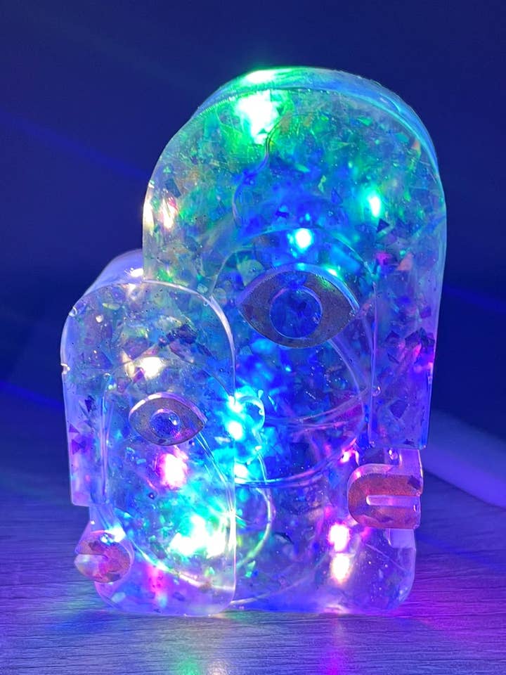 Veilleuse abstraite visage irrégulier pour la vente par Vivian Treasury