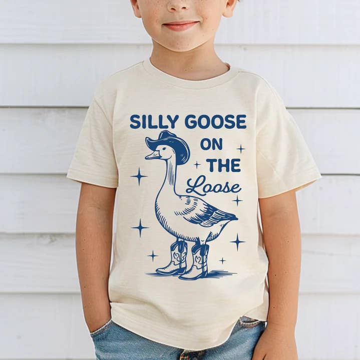 Tokig gås på rymmen - T-shirt för småbarn/ungdomar för wholesale av Desert Ave LLC