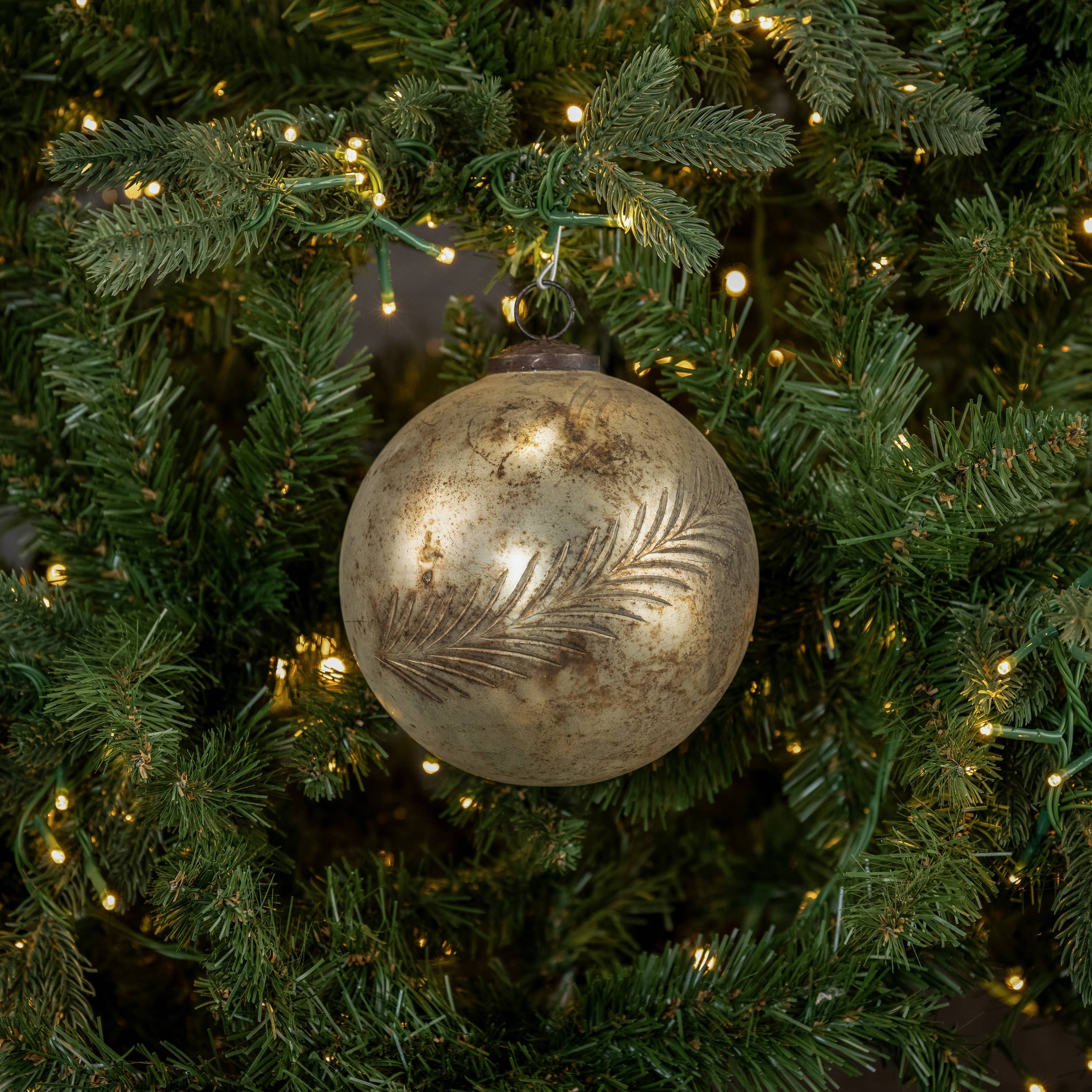 Ragon House - Vente Objets de décoration - Ornement kugel imprimé feuille de 5"1