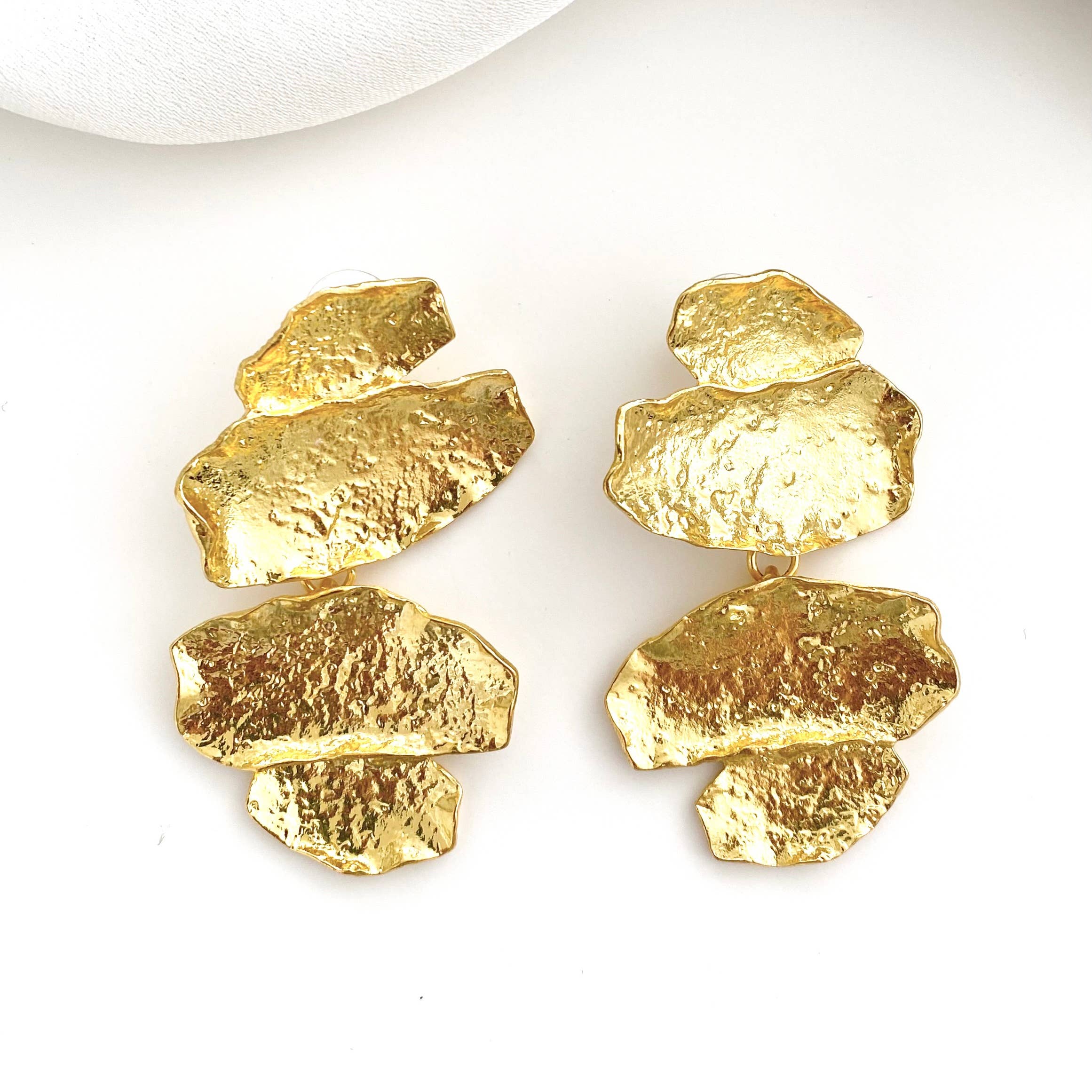 Nicholls Jewellery - Wholesale Dangle Earrings - Geometric Gold Statement Earrings3