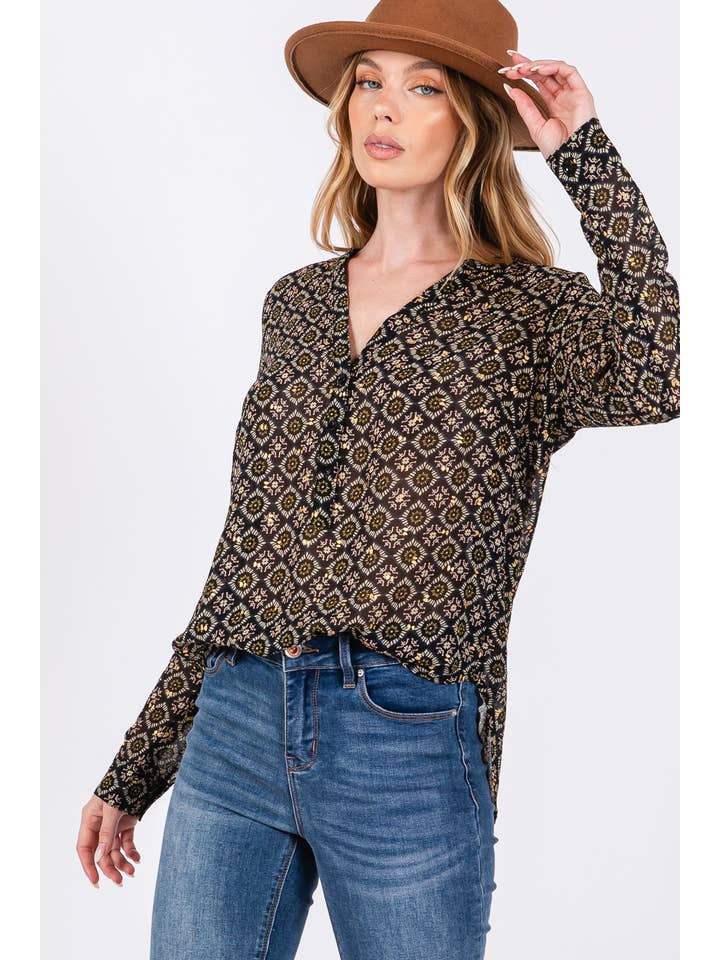 Sage + Fig - Wholesale Blouse - Women's - MULTI DIAMOND PRINT BLOUSE (ST71039) 5