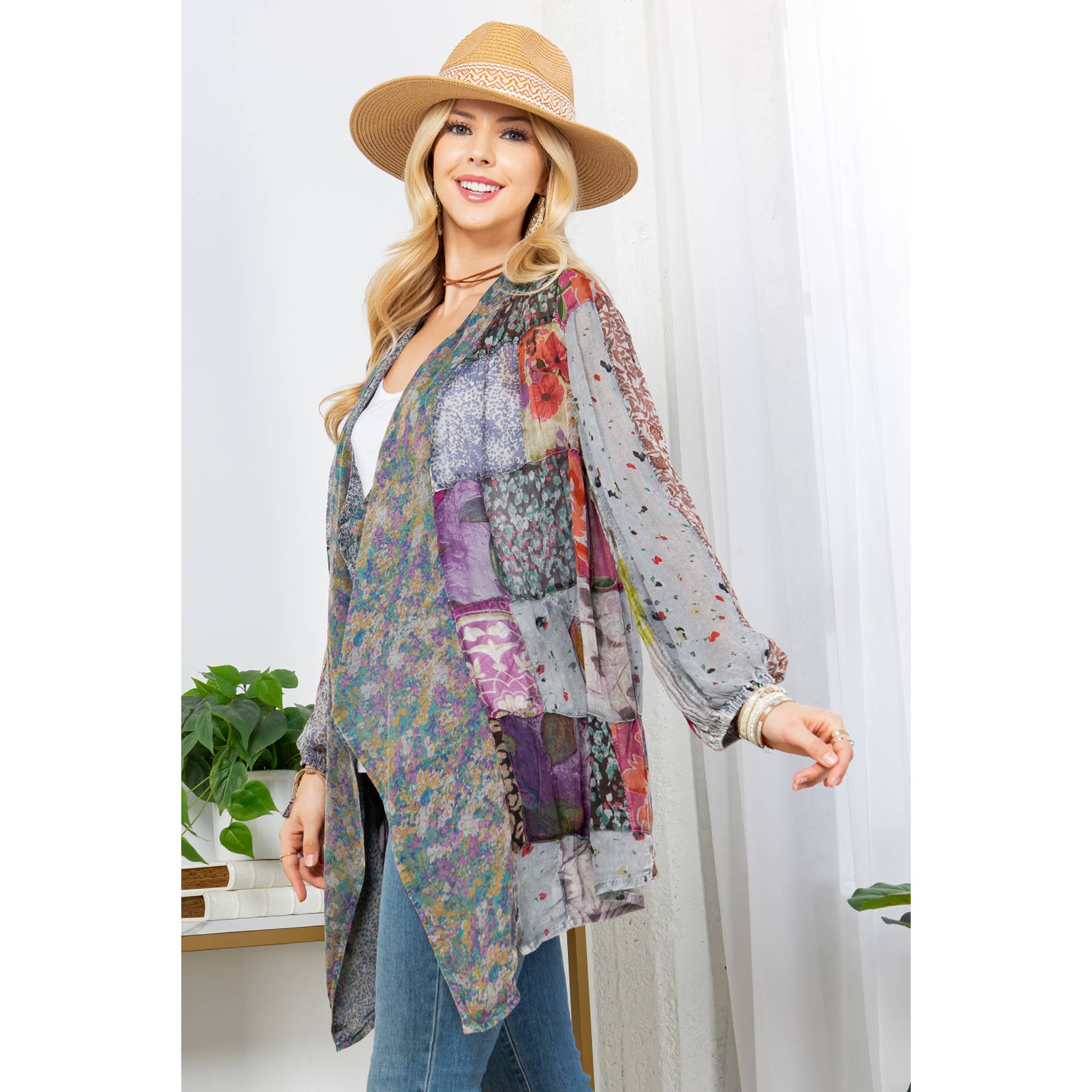 Young Threads - Vendita all'ingrosso Kimono - Donna - Kimono Shrug in Patch Mix N Match Sovratinto8