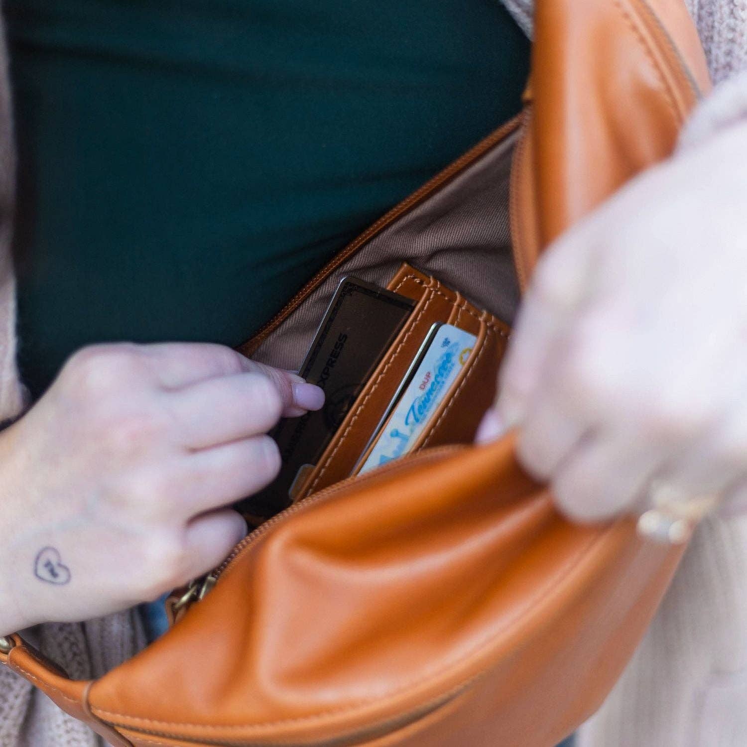 Andar – wholesale Belt bag – Women’s – The Tatum15