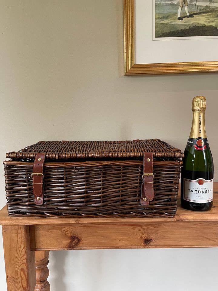 Hampers of Haughley – wholesale Basket – Large Wicker Hamper Basket2