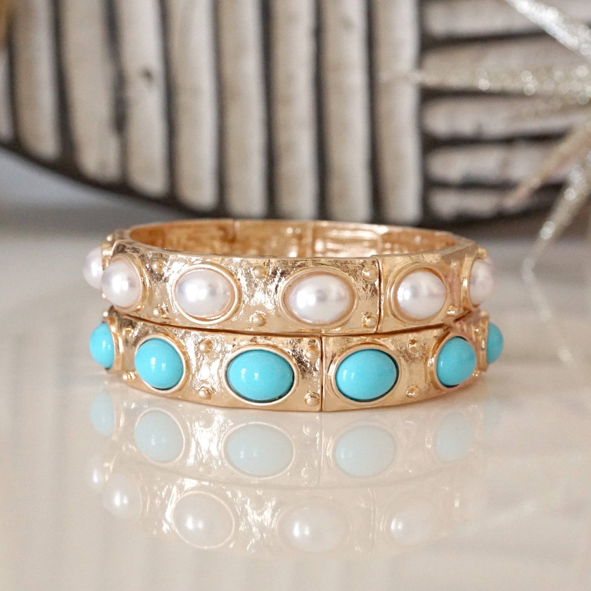 PennyLine inc - Wholesale Bangle Bracelet - Classic Golden Stretchy Bangles – Pearl or Turquoise Accents4