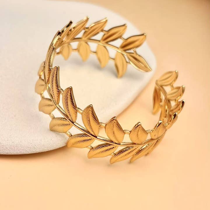 COSMOS - Wholesale Cuff Bracelet - Golden laurel bangle Royal and natural elegance0