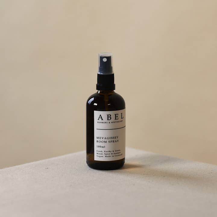 Abel Burners – Großhandel Raum- & Wäschespray – Mevagissey Raumspray, 100 ml, Wacholder, Erde und Gras